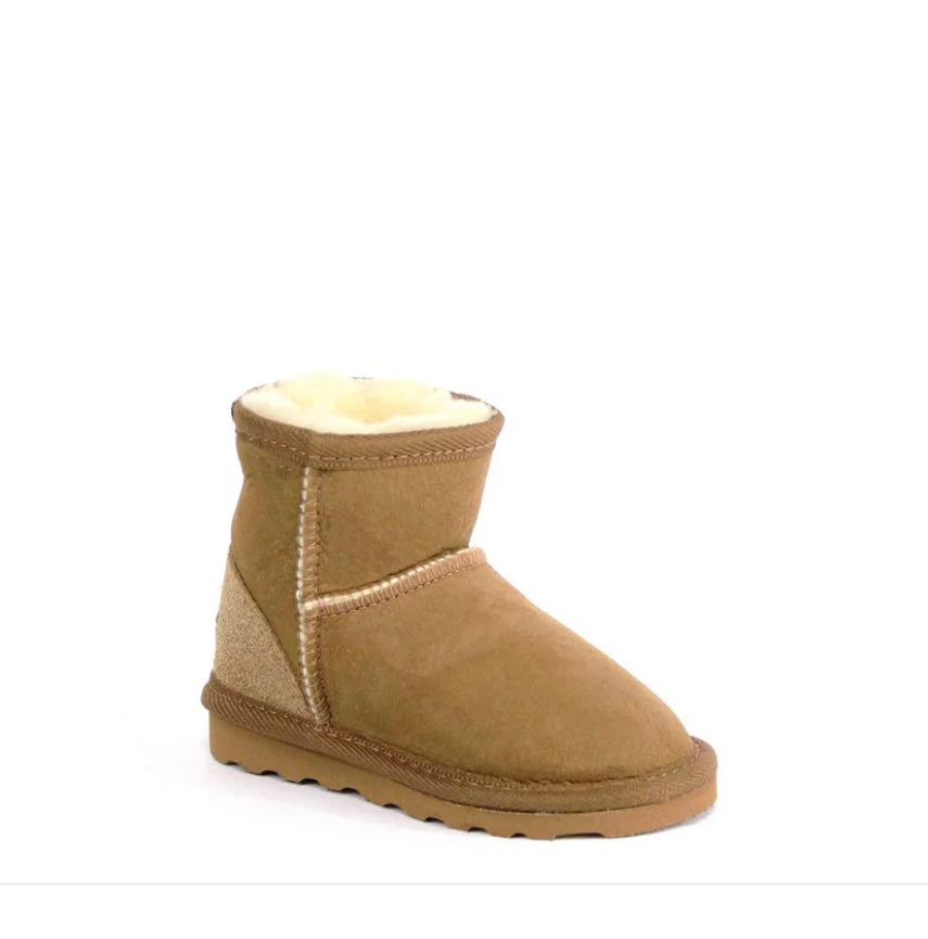 Child mini UGG Chestnut